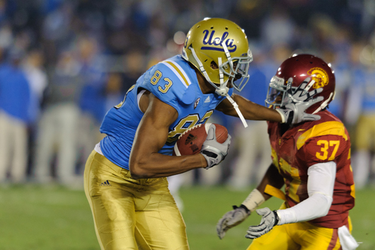 Como en Los Angeles no hay equipo de NFL, este es el mayor partido de fútbol americano cada año en la urbe de California.