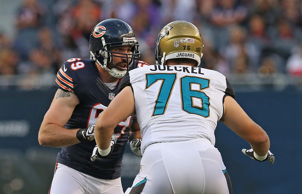 Jared Allen llegó desde Minnesota para refozar a la defensa de los Bears, que se vio opaca en 2013.